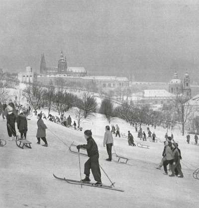 PETŘ&Iacute;NSK&Yacute; HILL